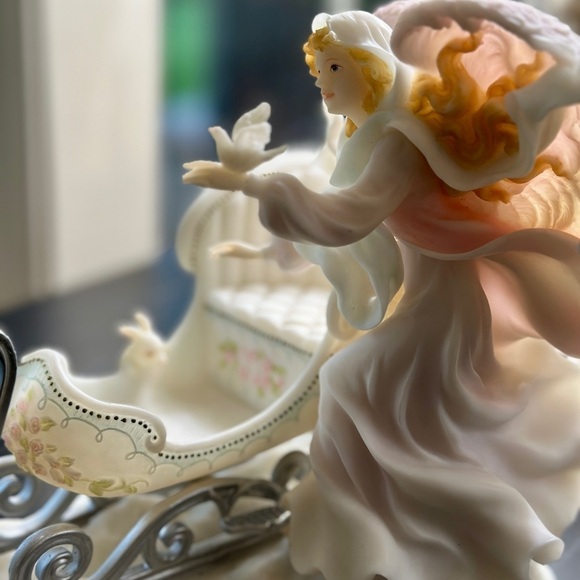 SERAPHIM CLASSICS, RETIRED, HALEY “JOYFUL SOUL” #81879, BY ROMAN, INC. - Picture 5 of 16